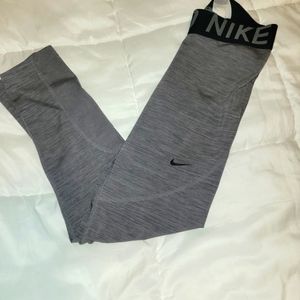 Nike Pants size Medium